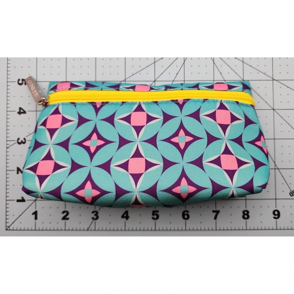 Vintage clinique‎ makeup bag NWT geometric pattern